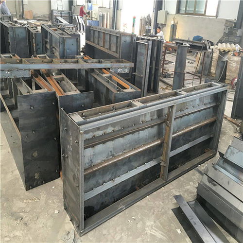 聚焦高铁基建 遮板模具、高铁桥梁遮板模具与水泥遮板钢模具的制造与应用